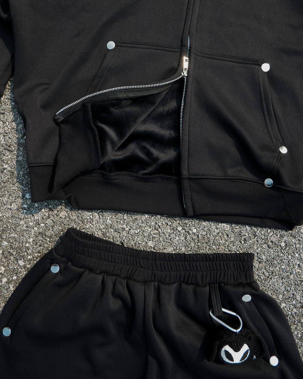 Tracksuit Shadow – Bling Bling Collection